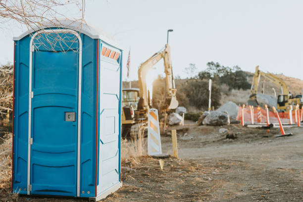 Best Portable restroom trailer rental  in Riverdale, CA